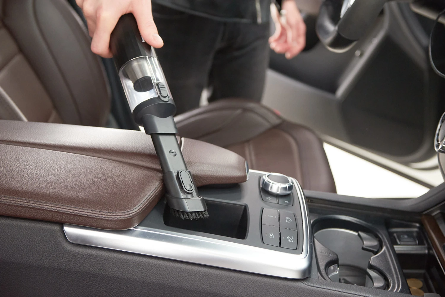 cordless handheld vacuum for Tesla Model 3